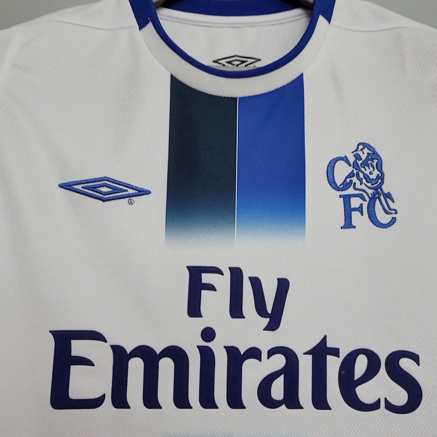 Chelsea 2003/05 away shirt
