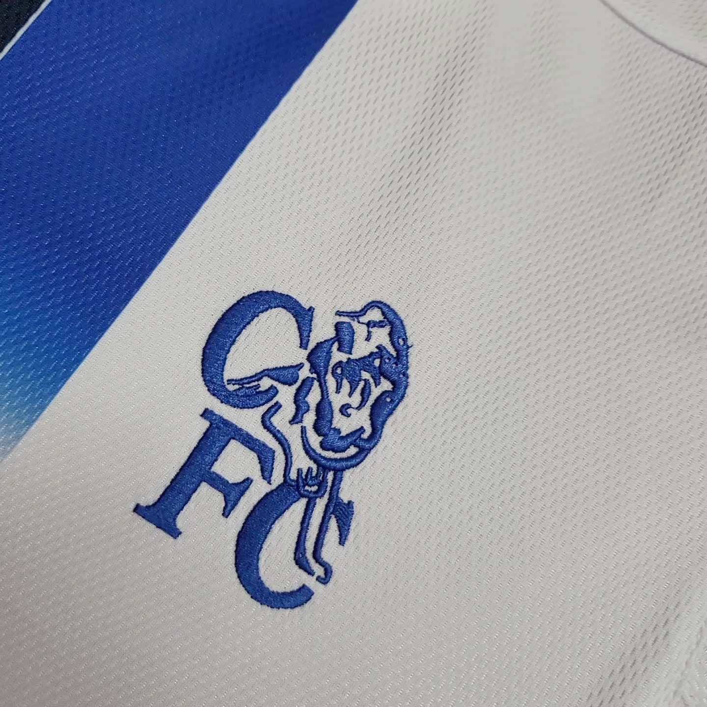 Chelsea 2003/05 away shirt