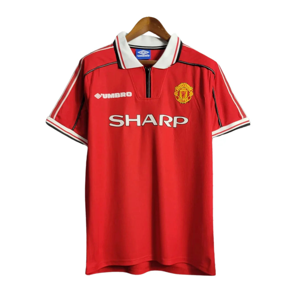 Manchester United 1998/00 home shirt