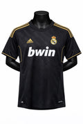 Real Madrid 2011/12 away shirt