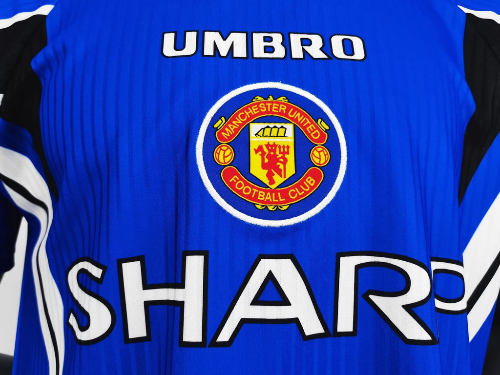Manchester United 1996 away shirt