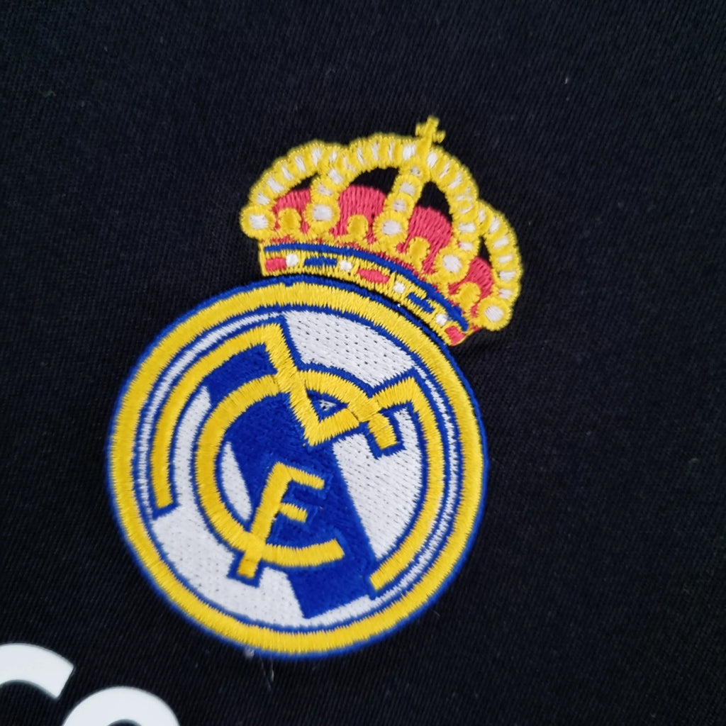Real Madrid 2009/10 away shirt