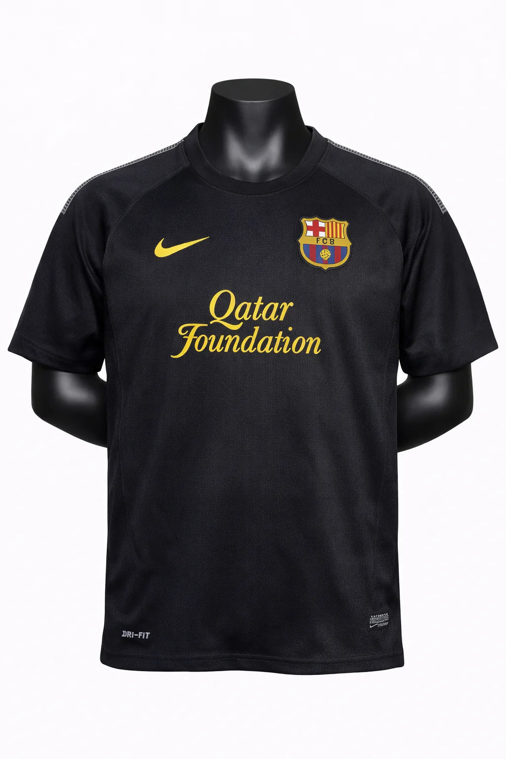 Barcelona 2011/12 away shirt