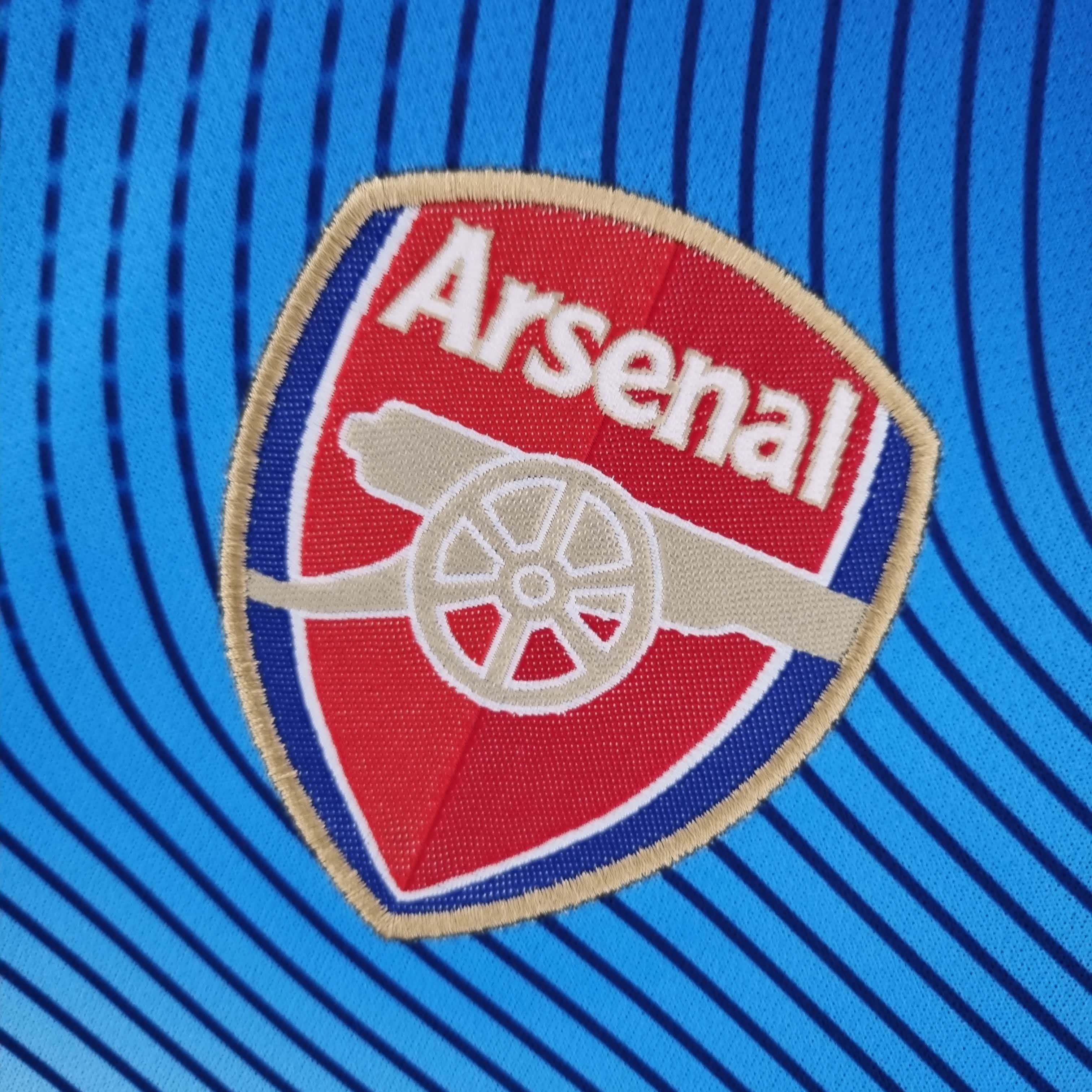 Arsenal 2002/04 away shirt